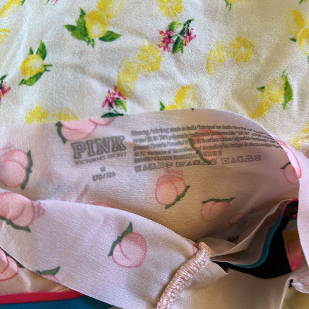 15 Victoria’s Secret Lot of Seamless Thong Panties 12 pairs Medium 3 pairs Large - Picture 9 of 12